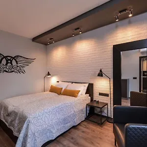  Appartamento Dream - Rock'n'roll One Bedroom By Flat Mаnager